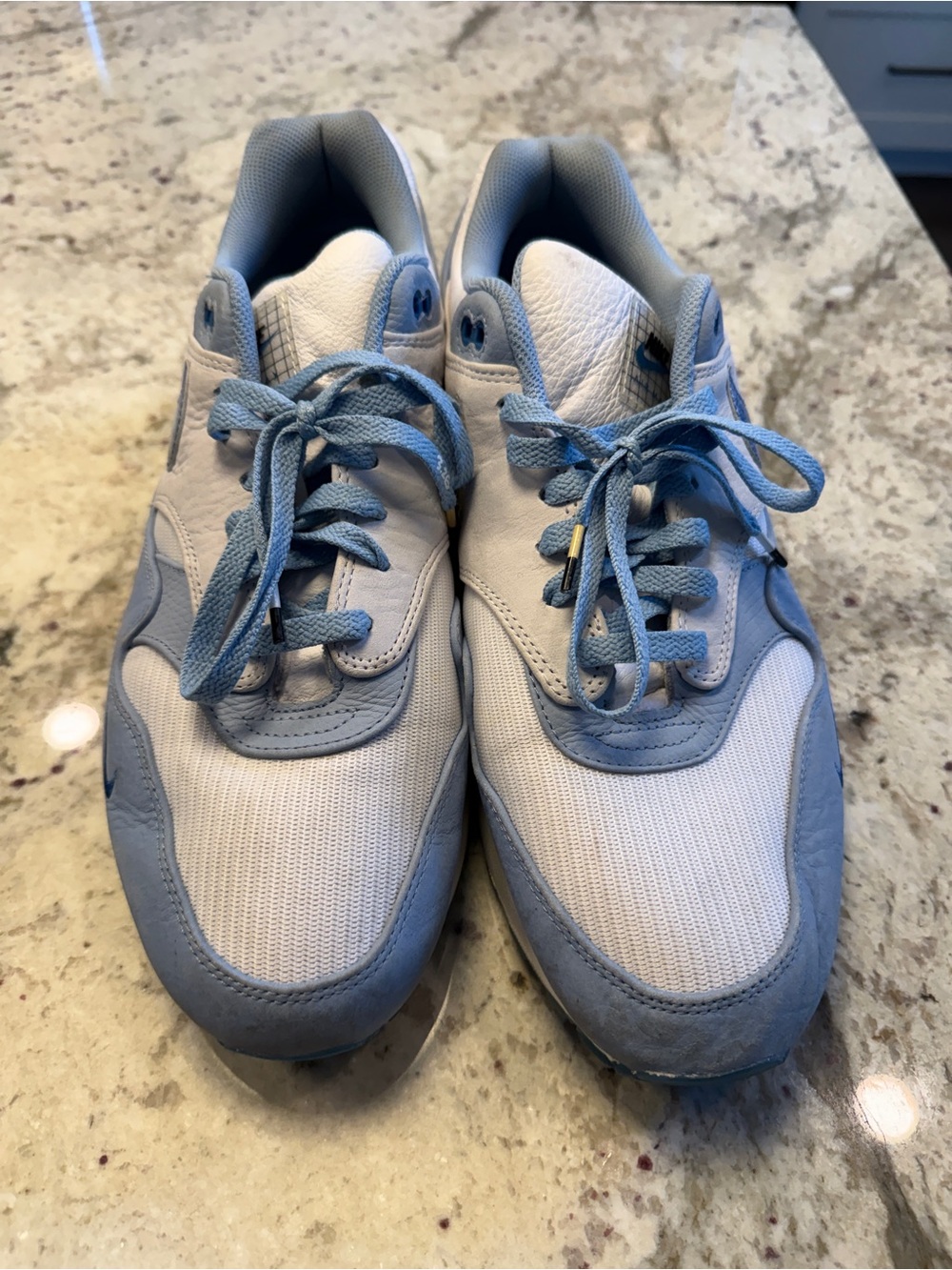 Nike Light Blue and White Sneakers with Denim Blue Swoosh - Picture 2 of 5